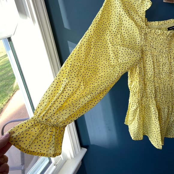 NWT Who What Wear Ruched Top- Size L - Picture 4 of 5